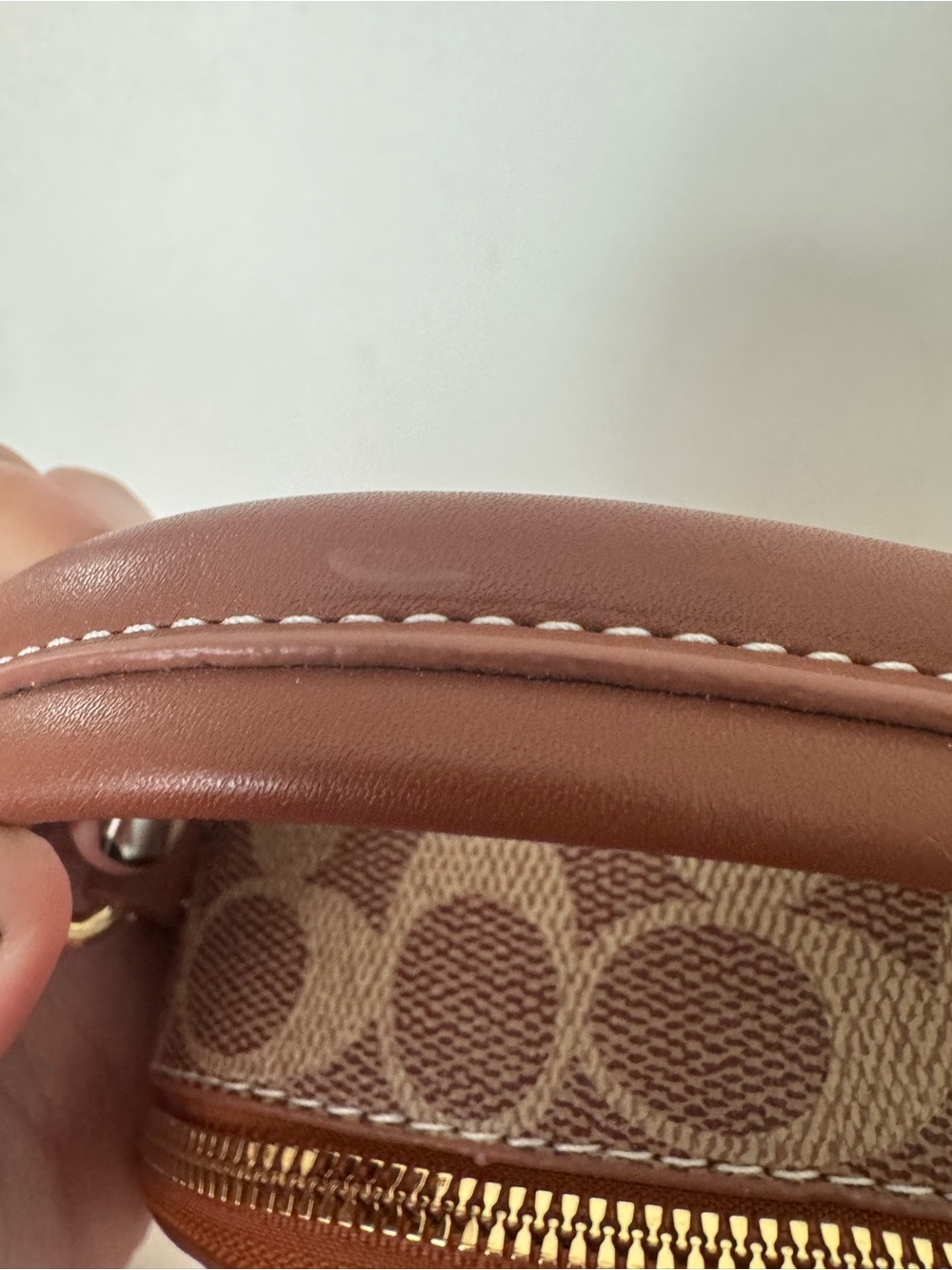 NWOT Brown Signature Round Bag - Picture 10 of 12